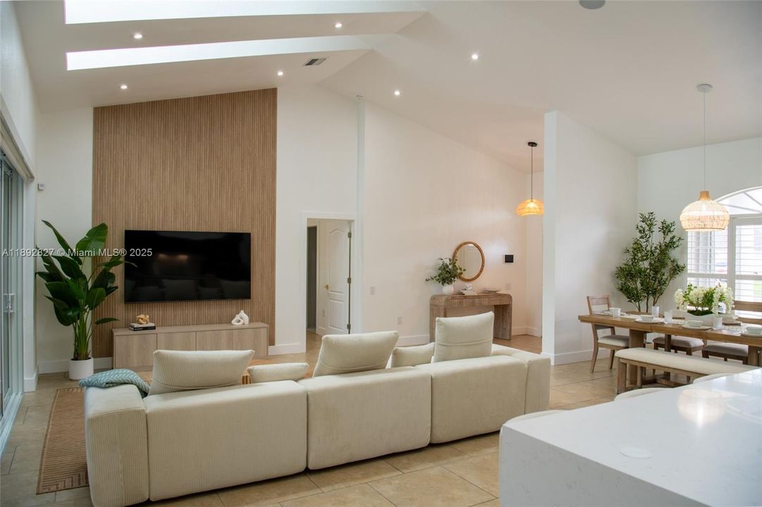 For Rent: $4,200 (3 beds, 2 baths, 2020 Square Feet)