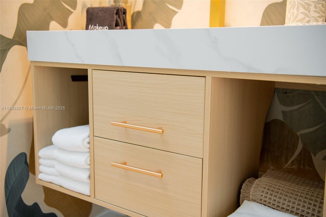 For Rent: $4,200 (3 beds, 2 baths, 2020 Square Feet)