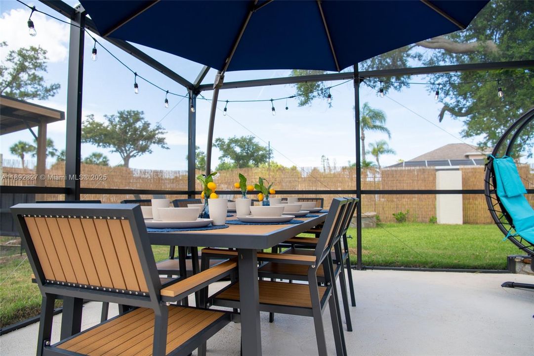 For Rent: $4,200 (3 beds, 2 baths, 2020 Square Feet)