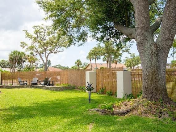 For Rent: $4,200 (3 beds, 2 baths, 2020 Square Feet)