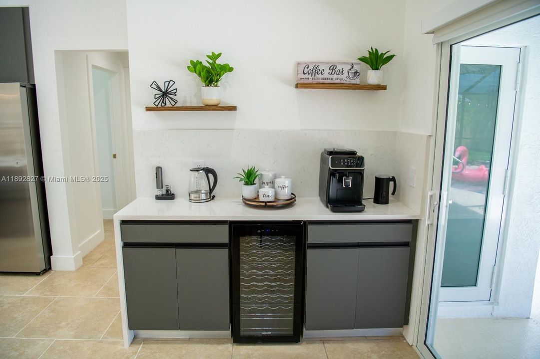 For Rent: $4,200 (3 beds, 2 baths, 2020 Square Feet)