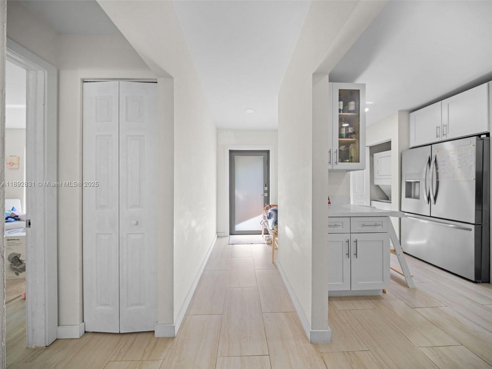 Vendido Recientemente: $505,000 (2 camas, 2 baños, 1147 Pies cuadrados)