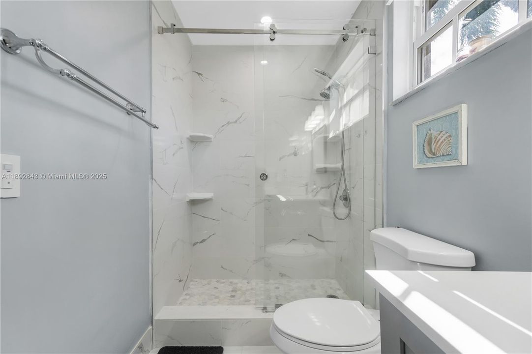 Vendido Recientemente: $525,000 (3 camas, 2 baños, 1528 Pies cuadrados)