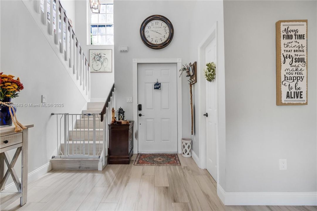 Vendido Recientemente: $525,000 (3 camas, 2 baños, 1528 Pies cuadrados)