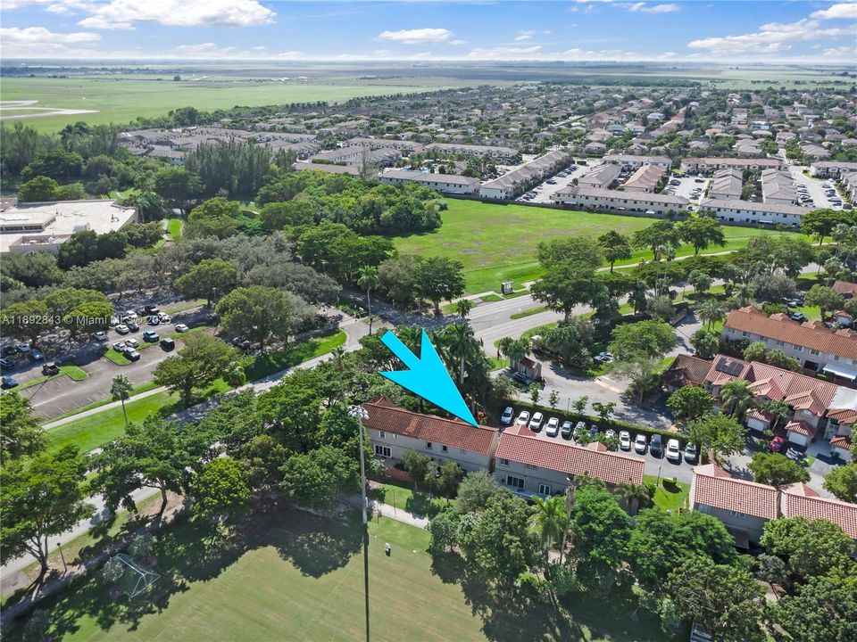 Vendido Recientemente: $525,000 (3 camas, 2 baños, 1528 Pies cuadrados)