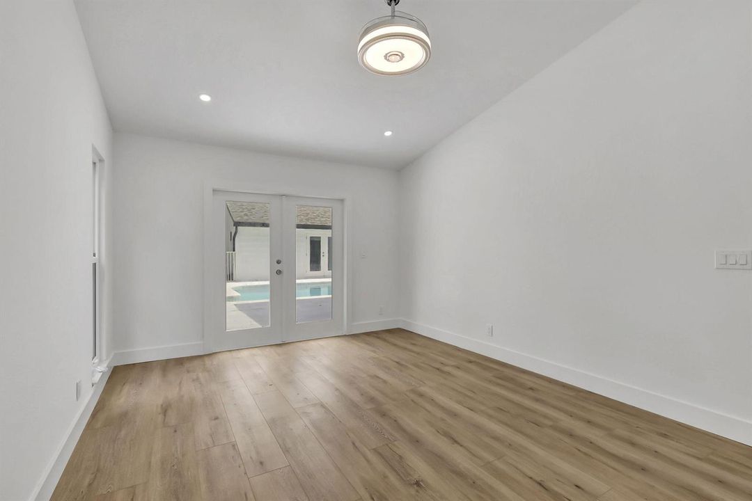 33-web-or-mls-5P1A7552