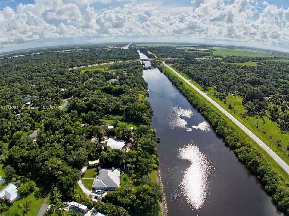 На продажу: $500,000 (2.00 acres)