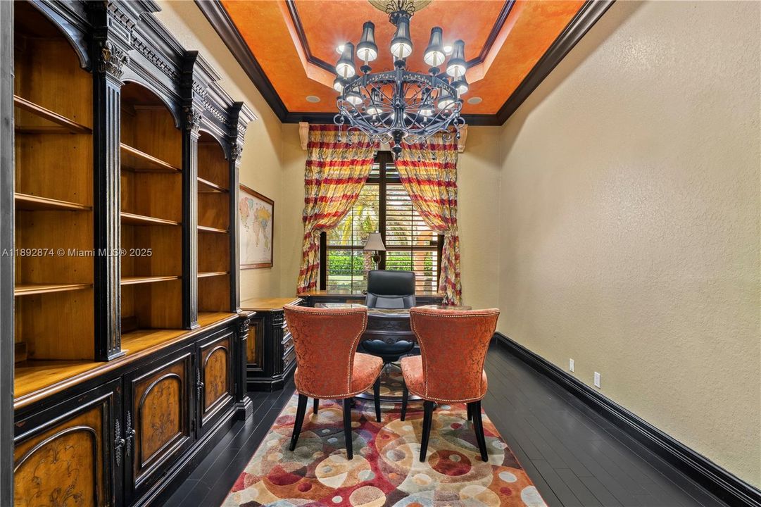 For Rent: $11,000 (6 beds, 5 baths, 4414 Square Feet)