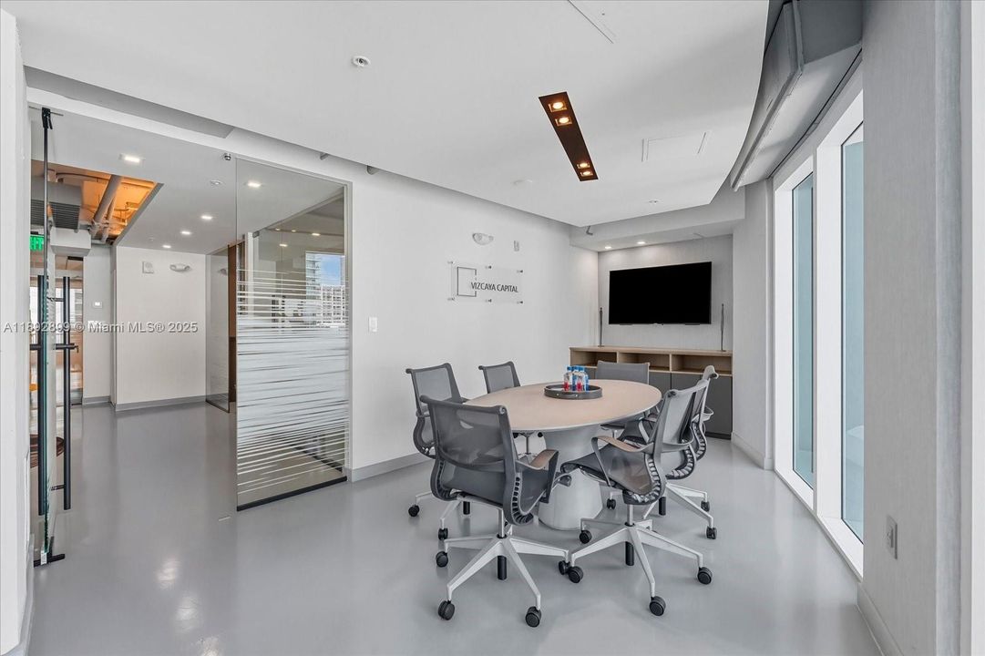 На продажу: $895,000 (0 спален, 0 ванн, 0 Квадратных фут)