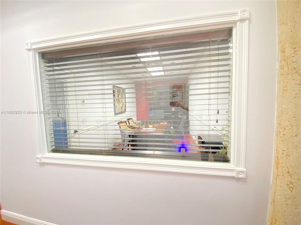 出租: $1,100 (0 贝兹, 0 浴室, 0 平方英尺)