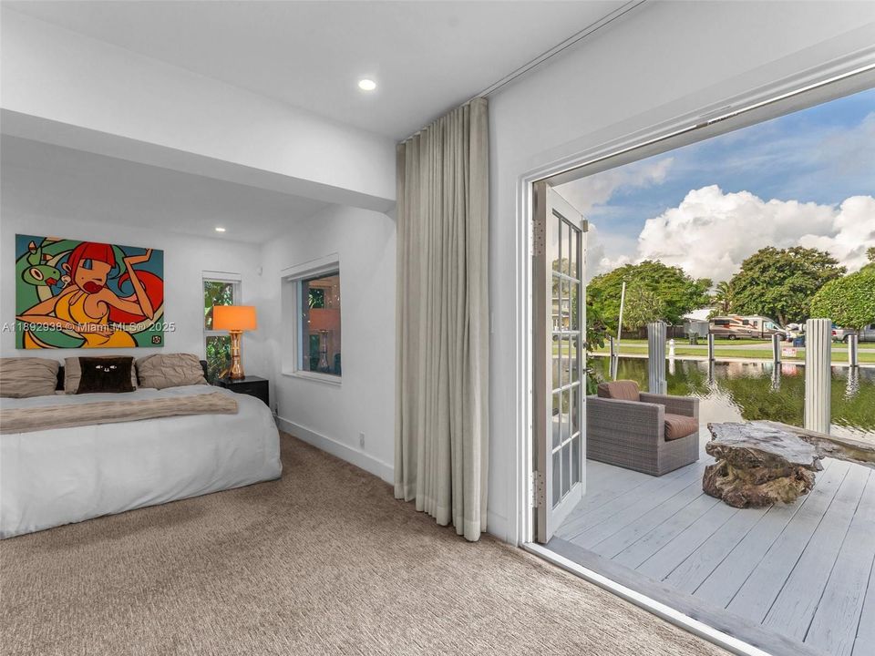 Recently Sold: $1,190,000 (4 beds, 3 baths, 1492 Square Feet)