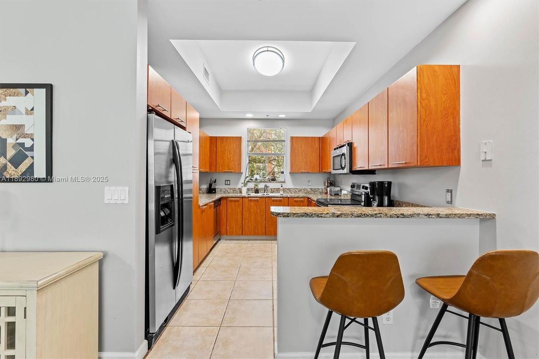 For Sale: $525,000 (3 beds, 3 baths, 1854 Square Feet)