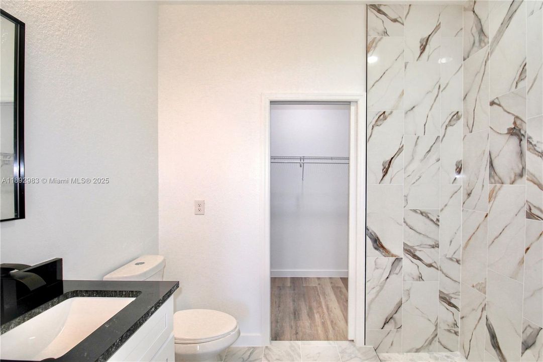 For Sale: $304,990 (3 beds, 2 baths, 1340 Square Feet)