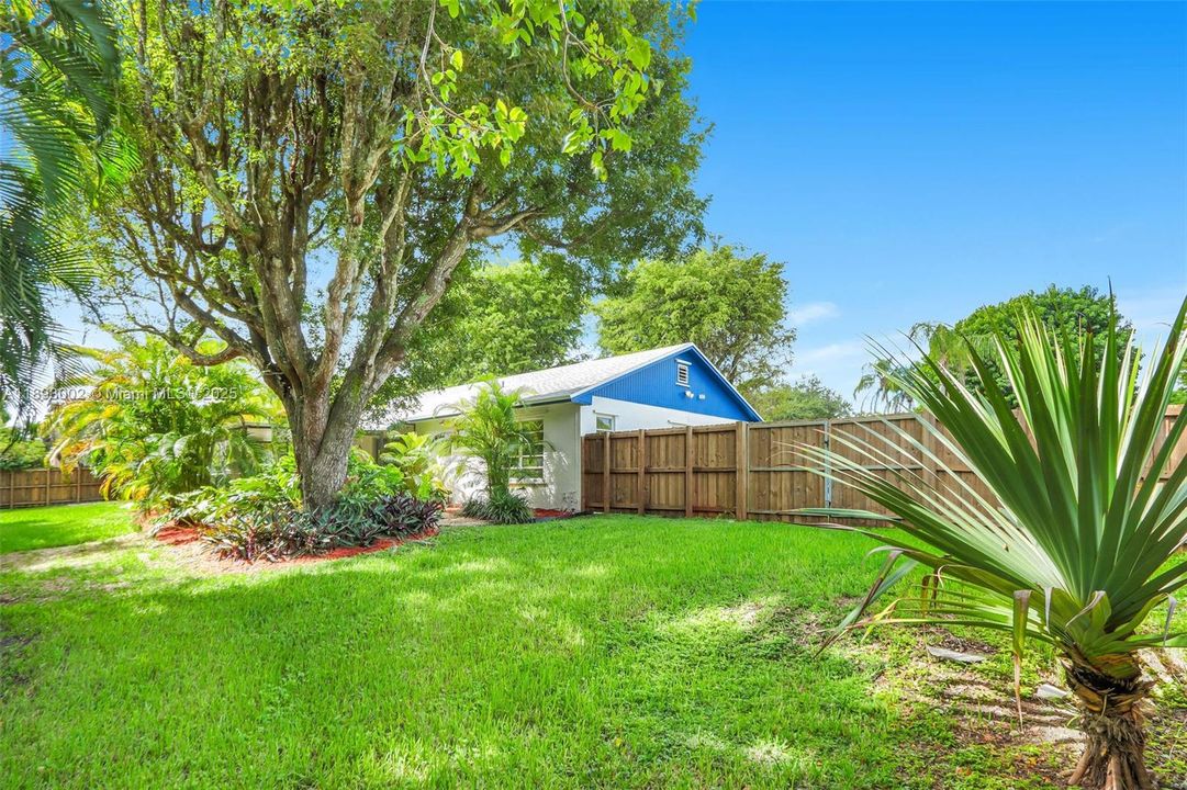 En Venta: $999,999 (4 camas, 2 baños, 1602 Pies cuadrados)