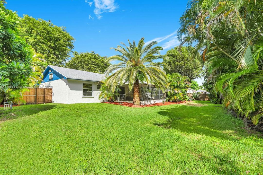 En Venta: $999,999 (4 camas, 2 baños, 1602 Pies cuadrados)