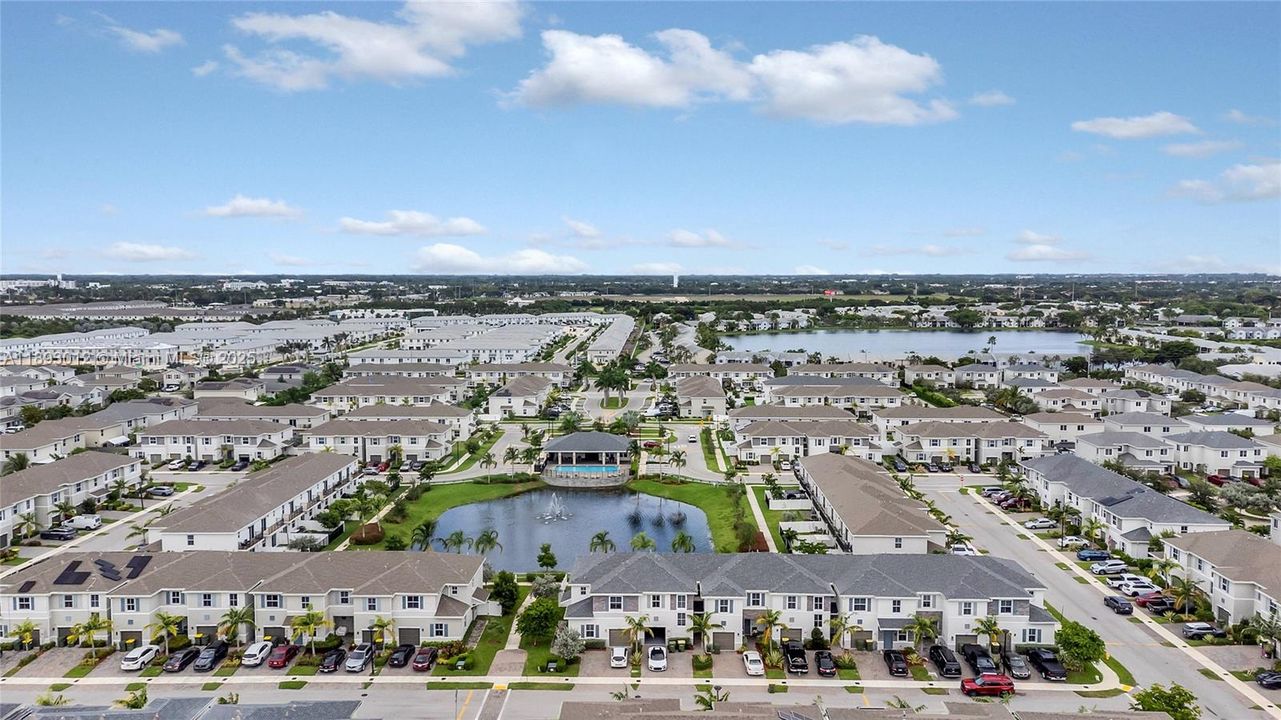 На продажу: $435,000 (3 спален, 2 ванн, 1628 Квадратных фут)