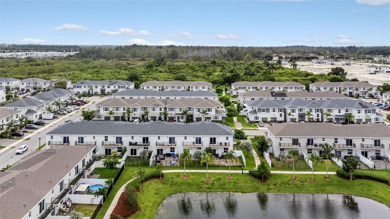 На продажу: $435,000 (3 спален, 2 ванн, 1628 Квадратных фут)