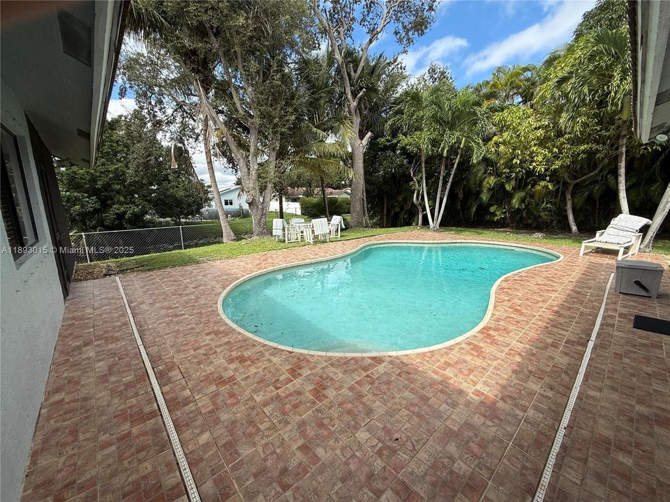 Недавно арендовано: $3,750 (3 спален, 2 ванн, 1806 Квадратных фут)