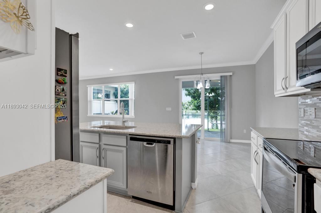 For Sale: $699,000 (3 beds, 2 baths, 0 Square Feet)