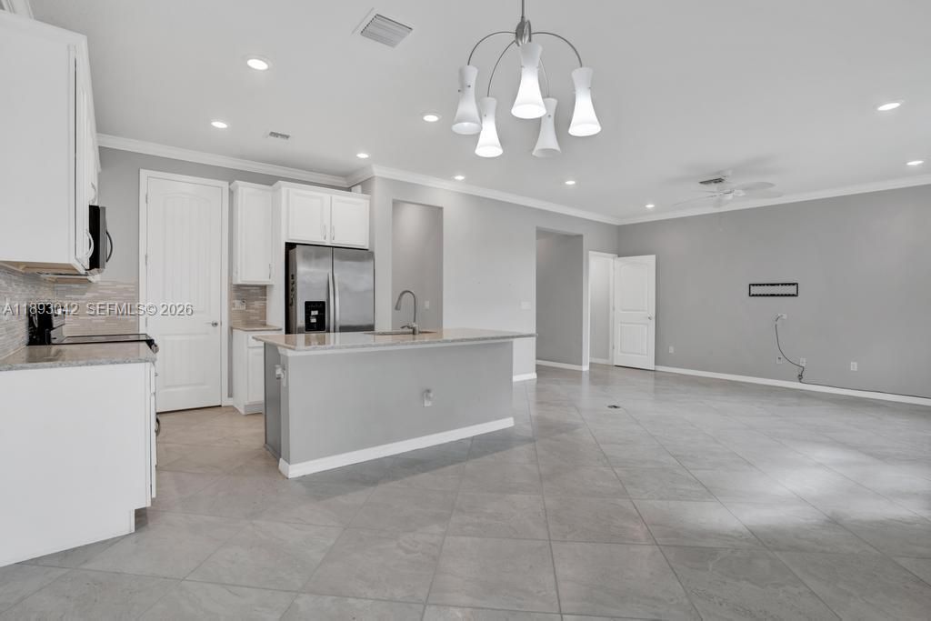 For Sale: $699,000 (3 beds, 2 baths, 0 Square Feet)