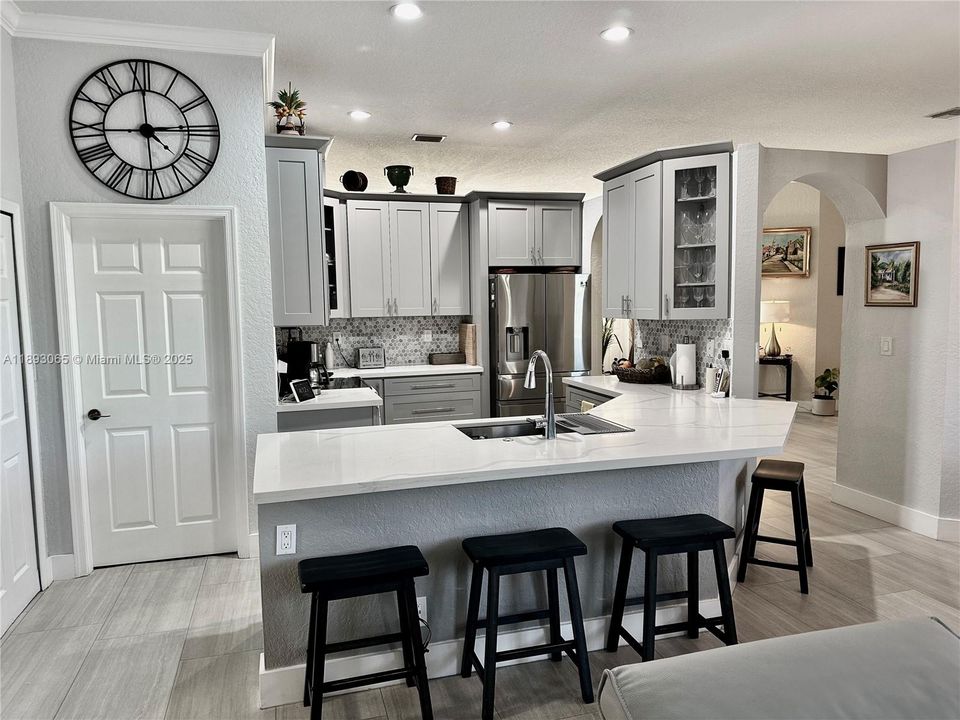 For Sale: $950,000 (4 beds, 3 baths, 2343 Square Feet)