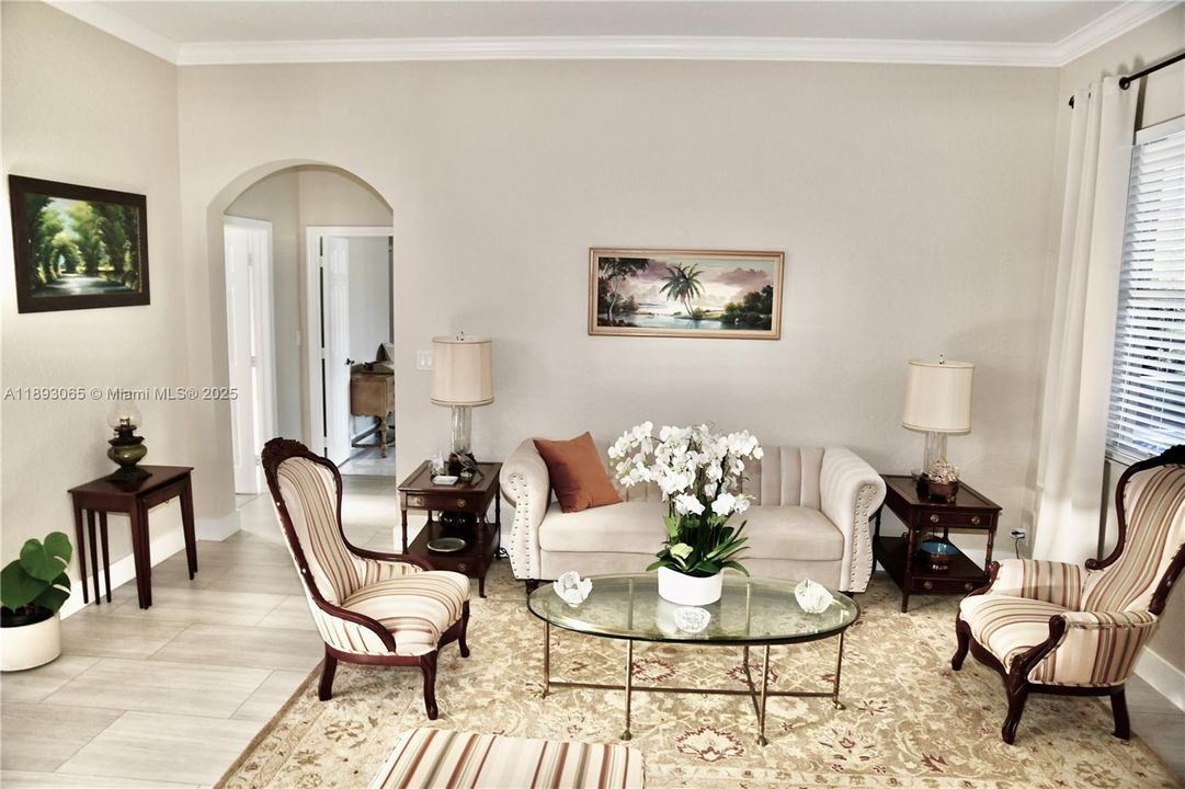 For Sale: $950,000 (4 beds, 3 baths, 2343 Square Feet)