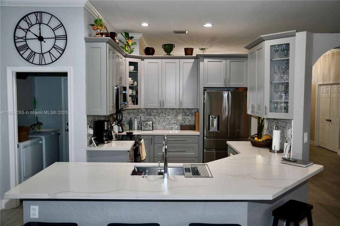 For Sale: $950,000 (4 beds, 3 baths, 2343 Square Feet)