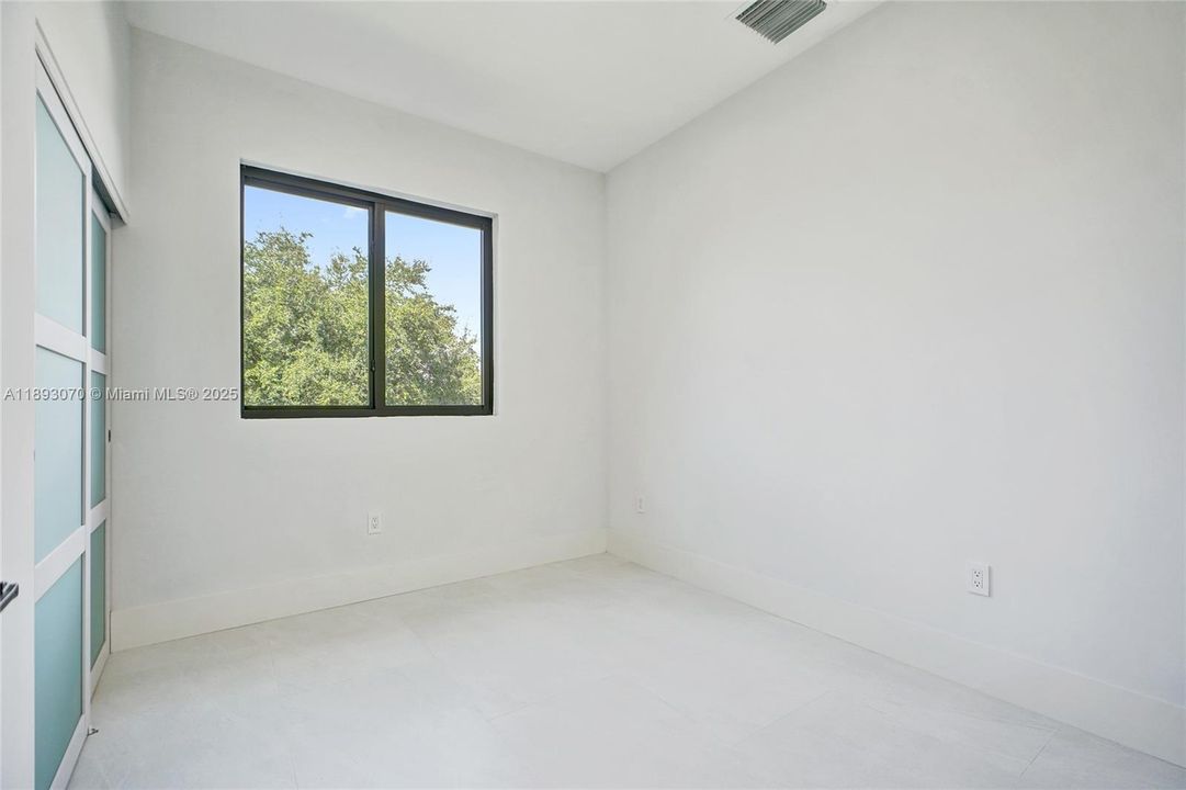 Active With Contract: $4,800 (4 beds, 3 baths, 1845 Square Feet)