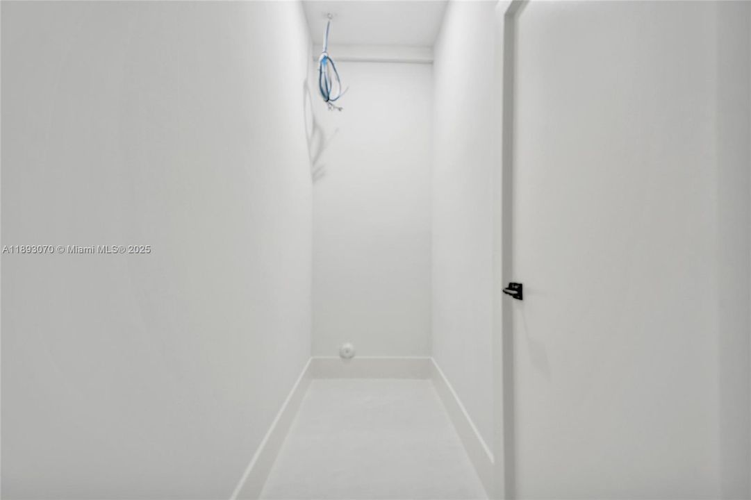 Active With Contract: $4,800 (4 beds, 3 baths, 1845 Square Feet)