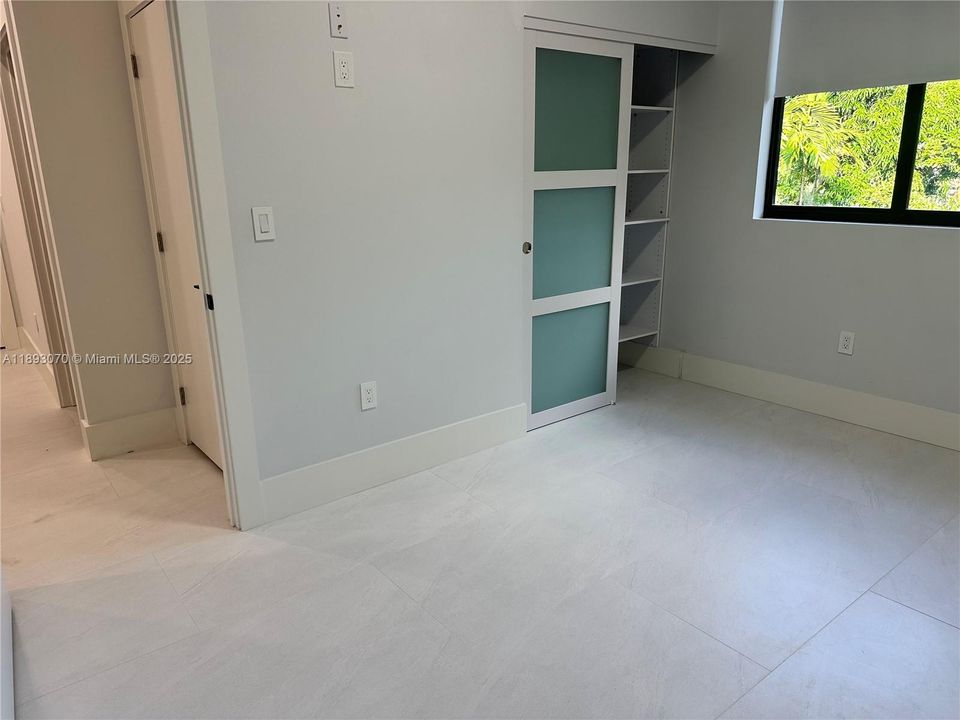 Active With Contract: $4,800 (4 beds, 3 baths, 1845 Square Feet)