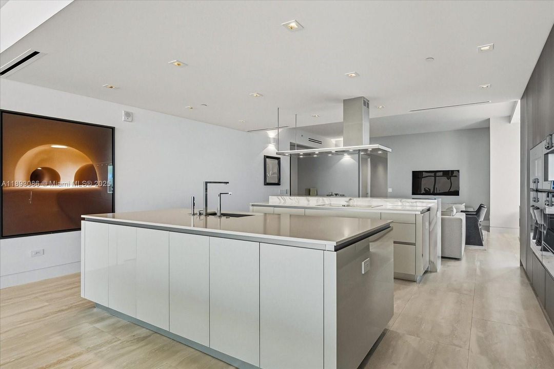 待售: $7,350,000 (4 贝兹, 5 浴室, 3625 平方英尺)