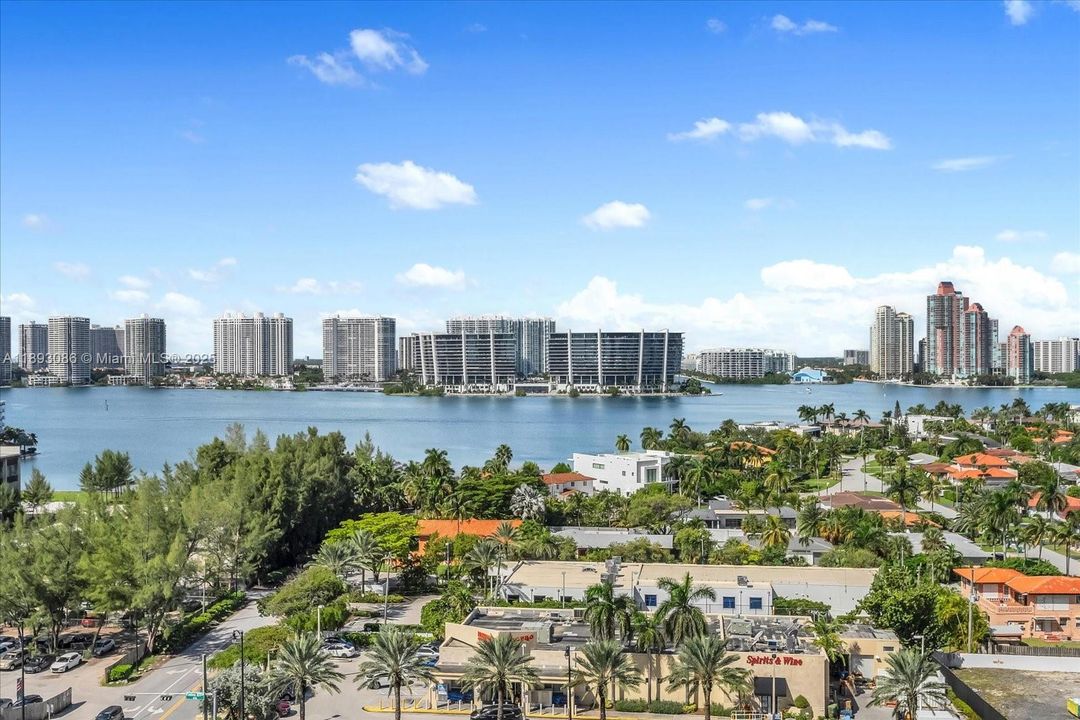 待售: $7,350,000 (4 贝兹, 5 浴室, 3625 平方英尺)