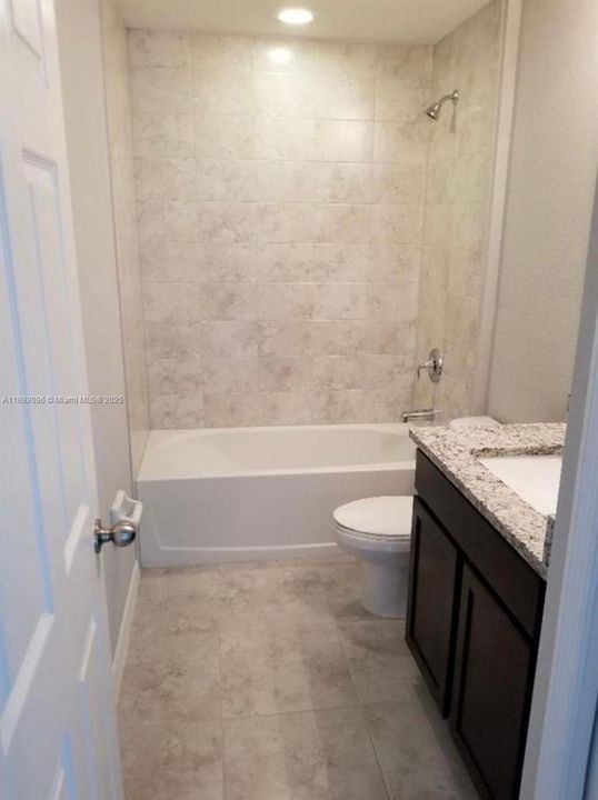 En Renta: $2,300 (4 camas, 2 baños, 0 Pies cuadrados)