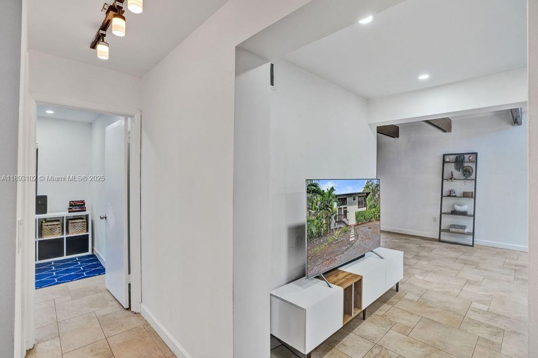 Hallway to Third Bedroom/Office & Full Bath
