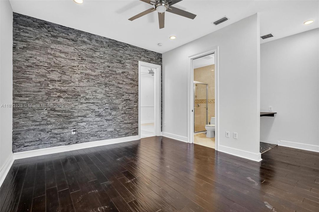 Bedroom 2 Suite Rm 2