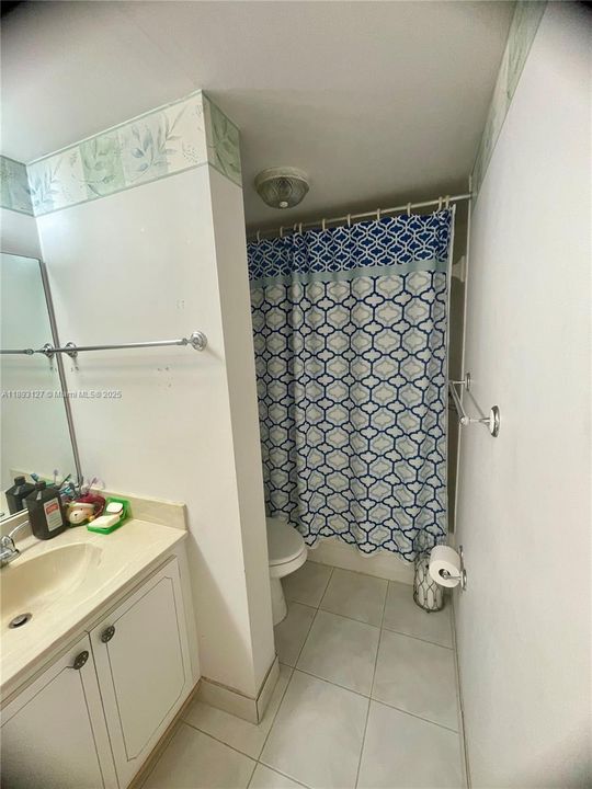 Под контрактом: $129,999 (2 спален, 2 ванн, 1025 Квадратных фут)