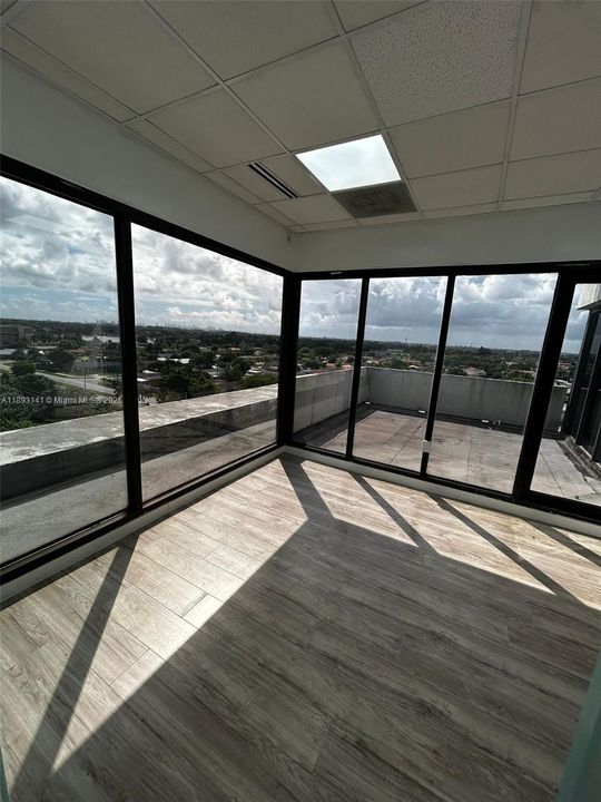 最近售出: $850 (0 贝兹, 0 浴室, 0 平方英尺)