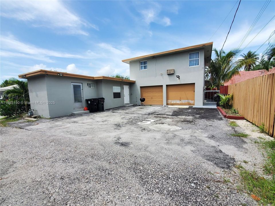 На продажу: $900,000 (0 спален, 0 ванн, 2120 Квадратных фут)