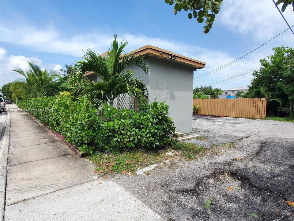 На продажу: $900,000 (0 спален, 0 ванн, 2120 Квадратных фут)