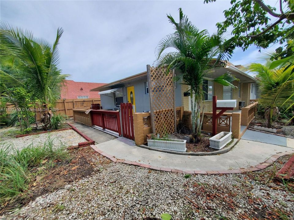 На продажу: $900,000 (0 спален, 0 ванн, 2120 Квадратных фут)