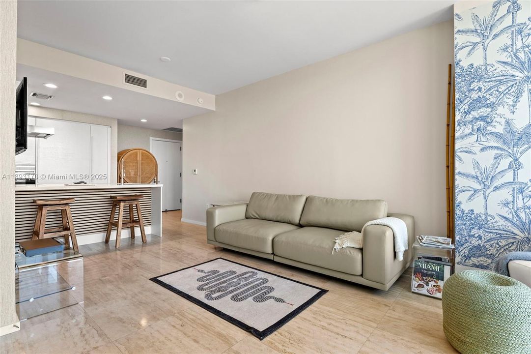 最近租的: $5,500 (1 贝兹, 1 浴室, 783 平方英尺)