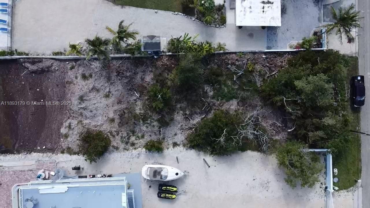 待售: $279,000 (0.34 acres)