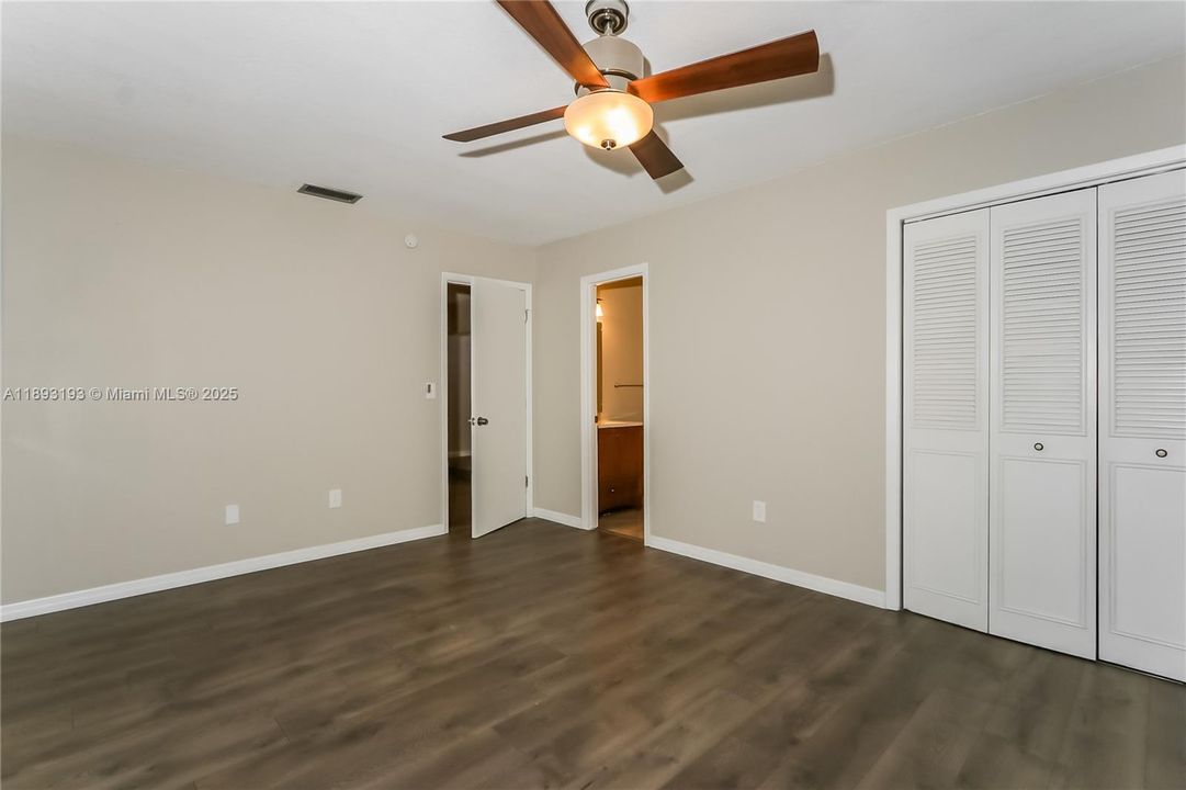 Recently Rented: $2,495 (3 beds, 2 baths, 1514 Square Feet)