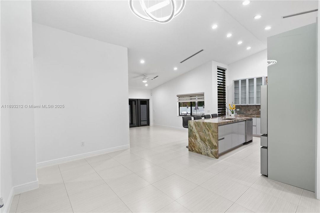 Active With Contract: $1,100,000 (4 beds, 3 baths, 1890 Square Feet)