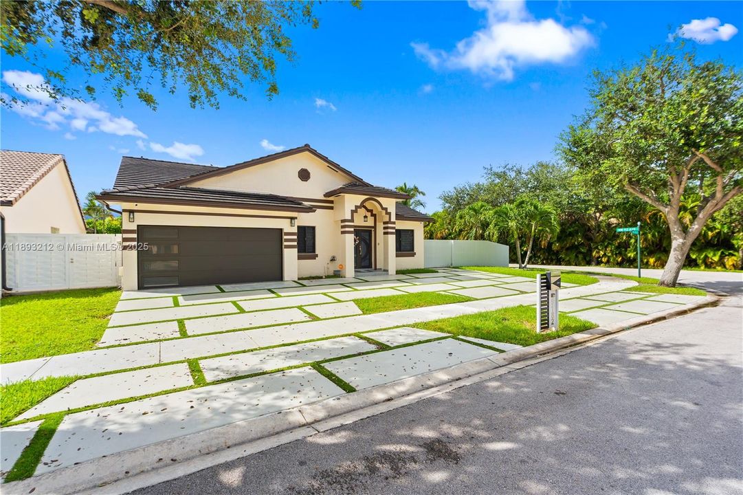 Active With Contract: $1,100,000 (4 beds, 3 baths, 1890 Square Feet)