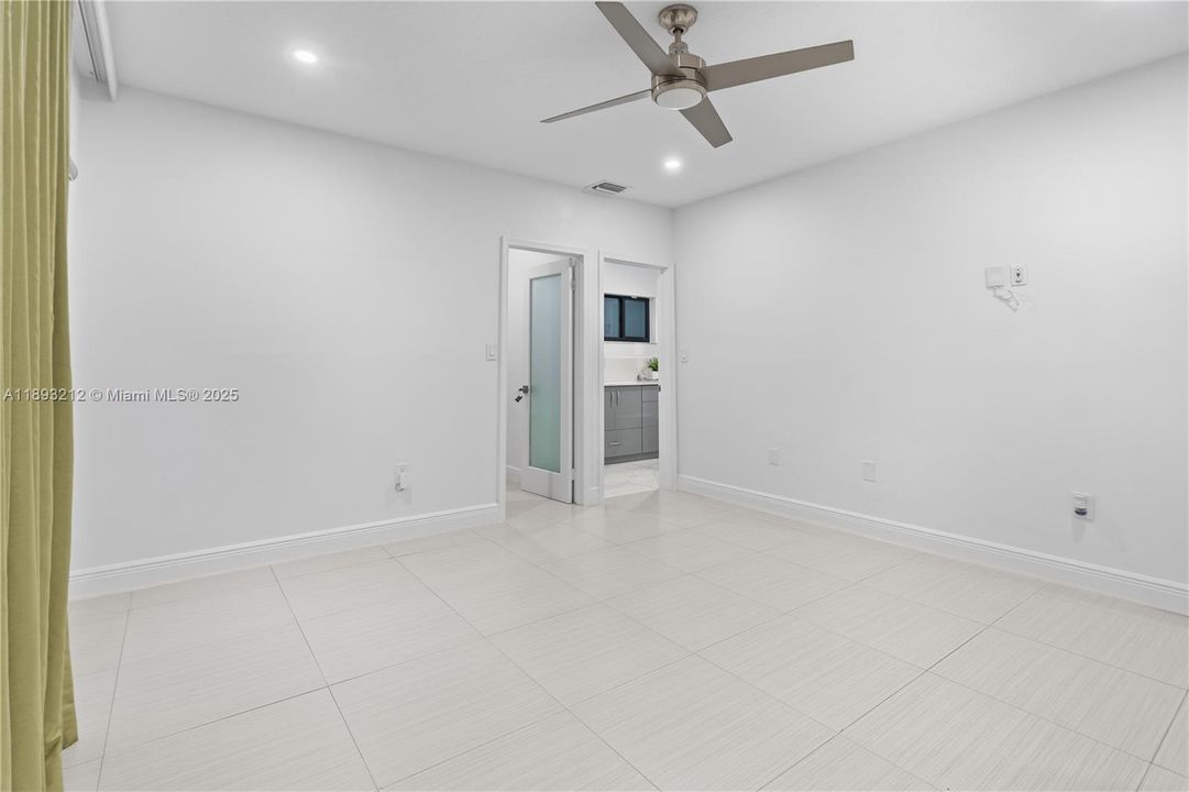 Active With Contract: $1,100,000 (4 beds, 3 baths, 1890 Square Feet)