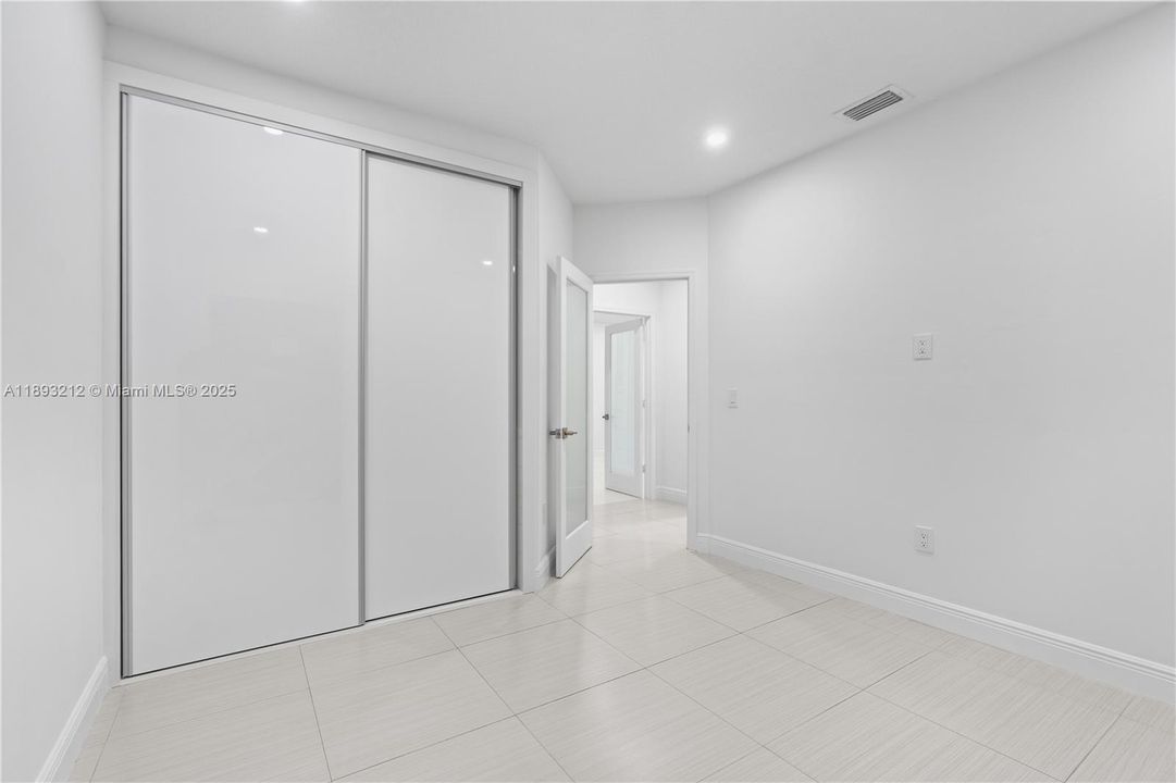 Active With Contract: $1,100,000 (4 beds, 3 baths, 1890 Square Feet)