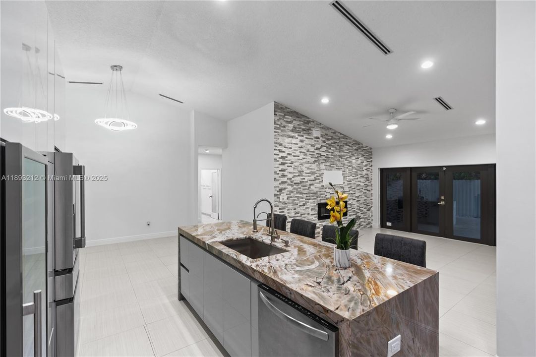 Active With Contract: $1,100,000 (4 beds, 3 baths, 1890 Square Feet)