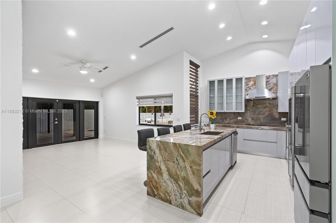 Active With Contract: $1,100,000 (4 beds, 3 baths, 1890 Square Feet)