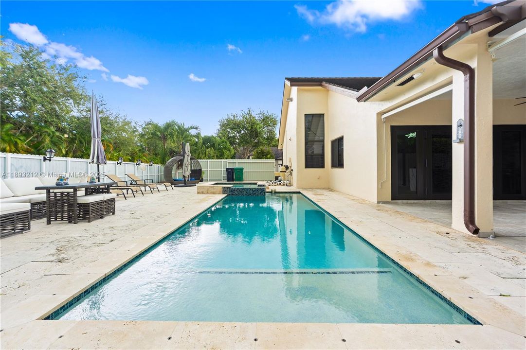 Active With Contract: $1,100,000 (4 beds, 3 baths, 1890 Square Feet)